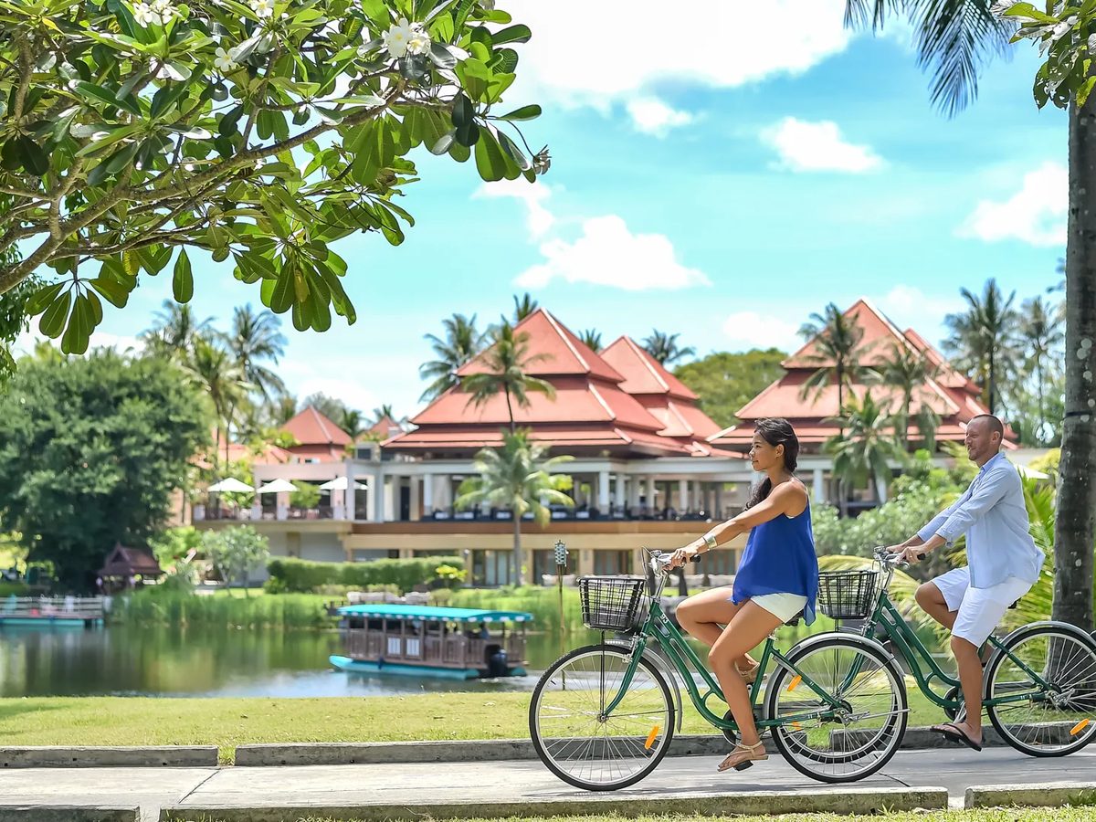 Laguna Lakelands — cycling along the trail network